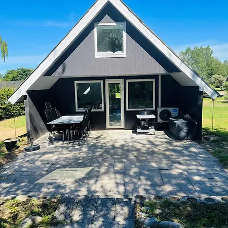 Holiday home Holiday Within Walking Distance To The Sea *